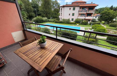 Monolago pool & view - Photo 10