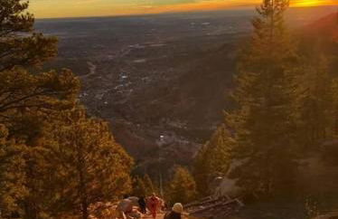 Modern A-frame w/ hot tub + view - Foto 69