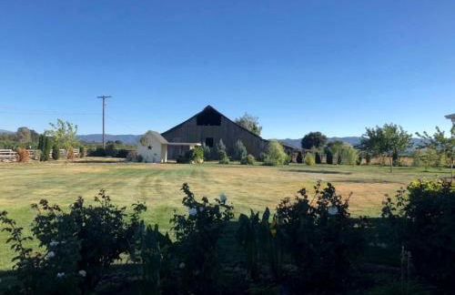 Luxury Chic Farm Cottage in Wine Country, California - Foto 31