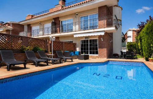 Casa con piscina en costa Barcelona - Foto 3