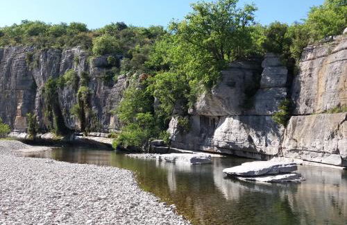 Gites de Bizac spot baignade Labeaume 10 mn à pieds - Foto 15