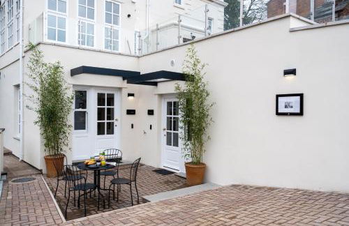 Commandery Vaults - Luxury Apartment in City Centre with SKY TV - Foto 96