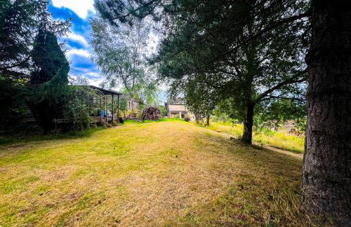 New Hall, Elland - Foto 34