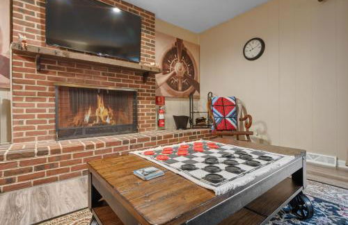 Family Escape with Yard, Fire Pit and EV Charger - Foto 2