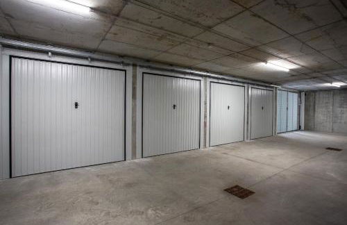 FLORA ALPINA EXPERIENCE - "Ski-to-Door" Brand New Chalet Apartments with Indoor Garage and Mountain View - Foto 25