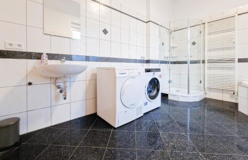 Tolstov Apartments - 2 , 3 and 4 Room Apartments - 25 Min Messe DUS - Photo 22