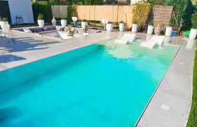 Luxurious large home with Pool, Garden, Koi Pond only 12 min to Octoberfest - Foto 34