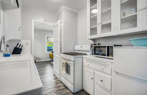 1BD Remodeled Craftsman Cottage Free parking Heart of lIttle Italy - Foto 2