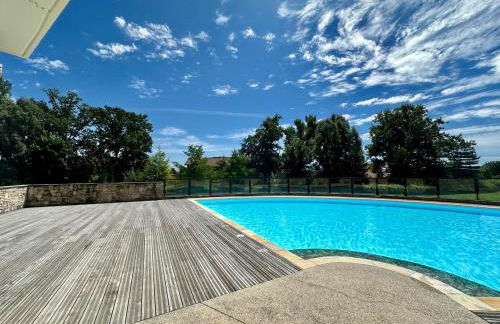 Piscine and golf - Geneva airport - ONU - Foto 10