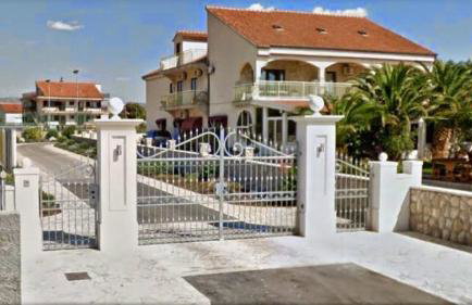 Americana Luxury Apartments - Foto 2