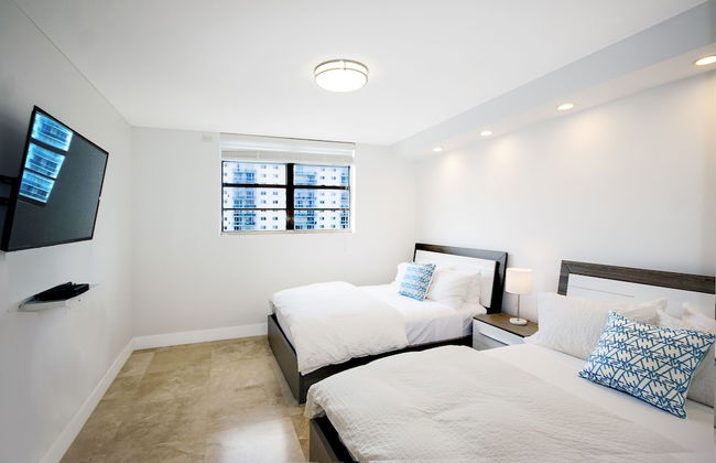 Ocean Reserve Luxury Condos Across from Sunny Isles Beach - Foto 38