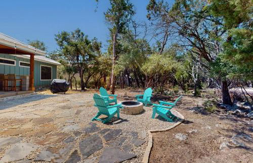 Tanglewood Retreat | Updated house in Spring Branch with a large yard - Foto 4