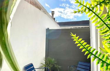 Escale bohème - Terrasse en centre-ville - Gare - Foto 3