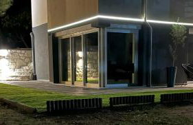 Modern Garden Apartment - City & Mountain View - Foto 43