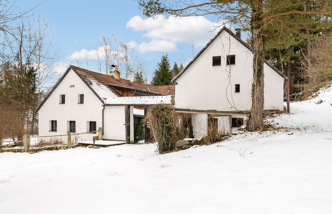 5 bedroom House in Benešov nad Černou with private pool and garden - Photo 47