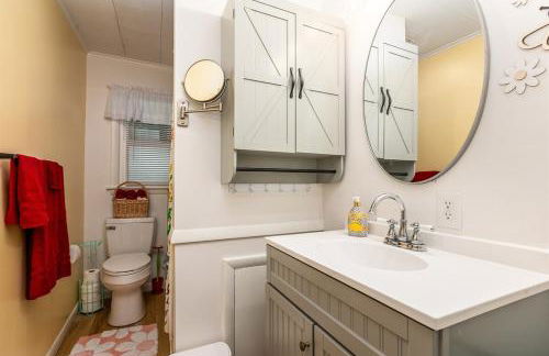 Cozy Bee Hive- Cheerful Stay Near Town - Foto 5