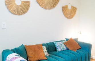 Charming and Cozy 1 Bedroom 1 Bathroom Guest Suite in Silverlake - Foto 18