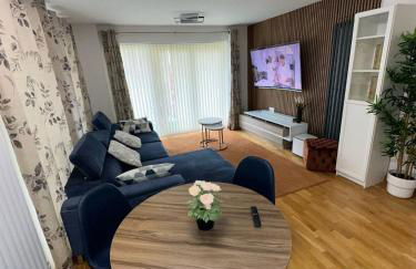 little hideout, Luxury Apartment - Photo 8