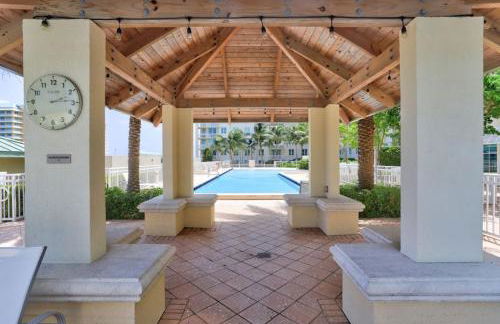 1BR ROOFTOP POOL-10 MIN WALK TO BEACH - Foto 27