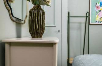 Modern 1-Bed Retreat by Stirling Train Station - Photo 21