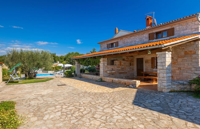 Holiday Home in Segotici With Private Pool - Foto 34