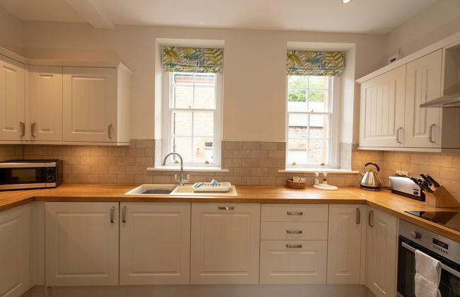 Spacious 2 Bedroom Apartment in Netherby Hall - Foto 13