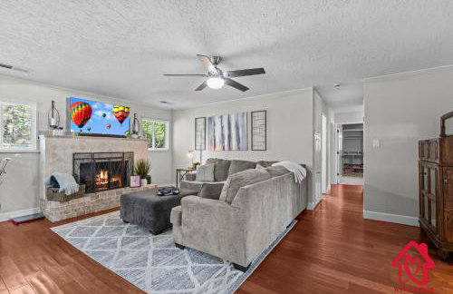 San Gabriel Stunner - An Irvie Home - Photo 30