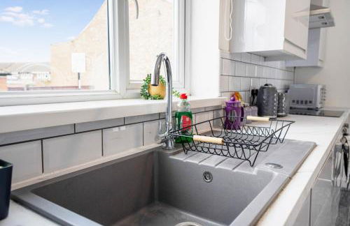 NEW! 3 Bedroom Home in Sunderland by Stay With Us, Perfect for Families & Contractors, FREE WiFi!! - Foto 26