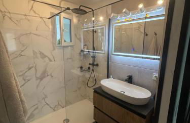 Appartement confortable et cosy sur le port de Nice - Photo 18