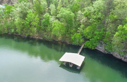 Wonderland Cabin - Enchanting Lakeside Sanctuary - Foto 21