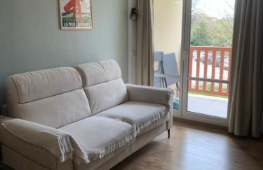 À COTÉ DE LA BAIE DE CANCHE-Appt 4pers-Linge compris-Lits faits-1CHB 1 lit double-1CABINE 1 lit superposé-2SDB-piscine-parking-boulodrome-tennis - Foto 8