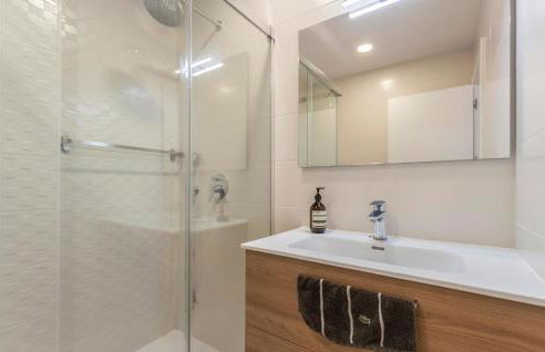 Amazing Apartment In Malaga With Wifi - Foto 27