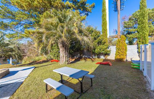 Paradise on Ocean Waterway Huge 5000 sq ft w Private Pool, Boat Dock, Grand Piano, Game Tables, BBQ, 1 acre Yard, Crib, Sleeps 34 - Photo 61