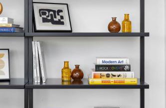 Relaxed Hillside Retreat with Hot Tub and Skyline Views - Foto 18