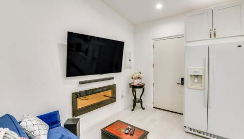 9 Mi to Dodger Stadium! East LA Studio with Patio - Foto 5