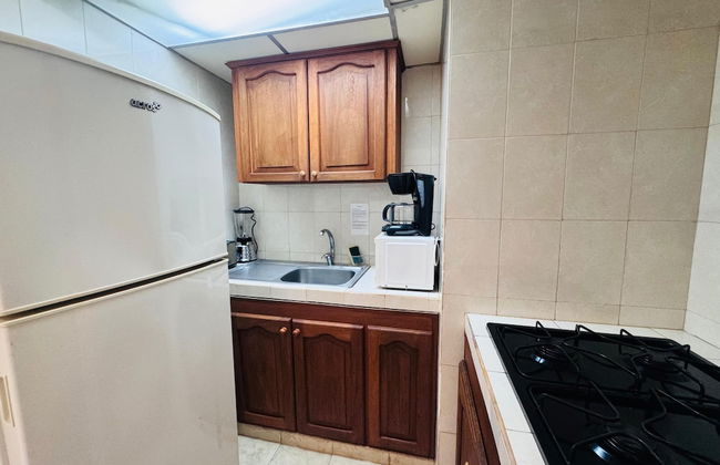 Hotel Tropicana - Near Olas Altas Street - Foto 31