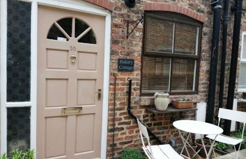 Thirsk Stays - Bakery Cottage - Photo 1