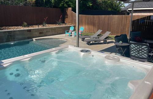 Rockwall Luxury Retreat-Pool/Spa/Patio/Gameroom - Foto 2