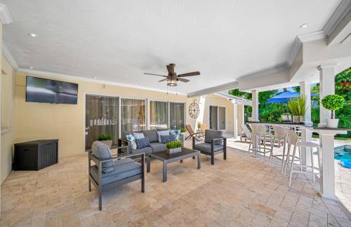 Pool Soccer Basketball Game Room Sleeps 20 - Foto 10