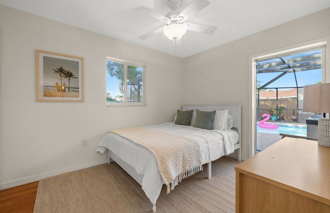 Heated Pool Home Pool Table Spacious Family - Photo 76