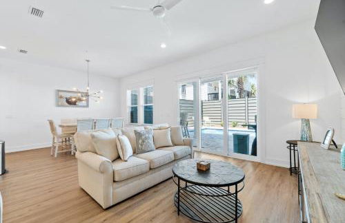 Beach House with Private Pool - Elevated Escape by Panhandle Getaways - Foto 10