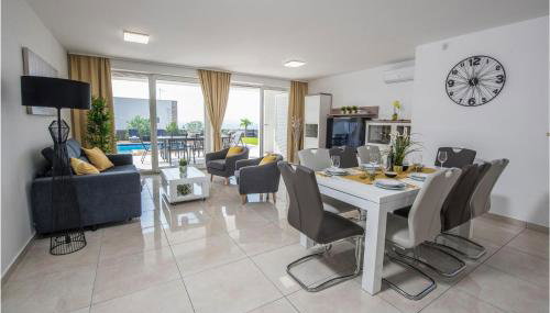 4 Bedroom Gorgeous Home In Novalja - Foto 3