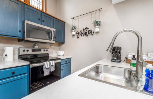 Cozy at Creekwood Getaway - Foto 26