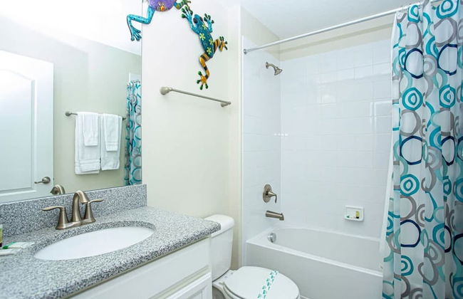 Luxury 5Bd w Jacuzzi Pool Near Disney 5528 - Foto 133