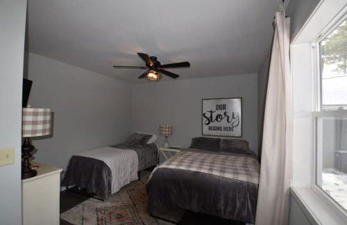 Bliss on the Lake - Photo 17