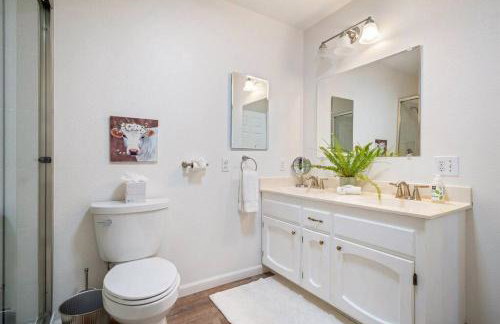 Lilly's Guesthouse-Farmstay with Valley Views! - Foto 27