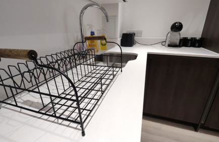 Bee City Cosy Stay - Near Train Stations and Shopping Centre with Paid Private Parking, 500Mbps Internet and Netflix - Foto 28