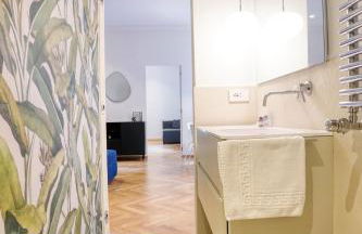 Cadorna Prestigious Apartment - Modern Architecture in front of the Station - Photo 13