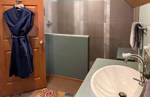 Tamarack Haus Hot Tub and EV Charging Walk Dtwn! - Foto 9