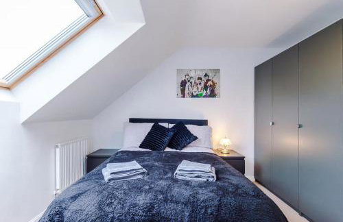 Spacious 3 bedroom home with garden - Foto 29